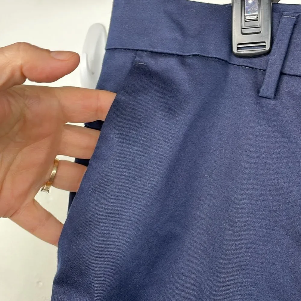 Banana Republic Aiden Shorts Navy size 38”